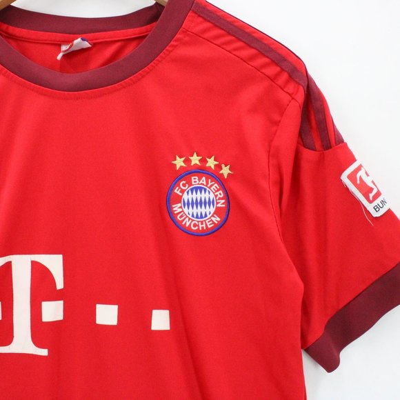 Vintage FC Bayern Munich Soccer Fan Jersey Mens Red Short Sleeve Size Medium M - Picture 2 of 9